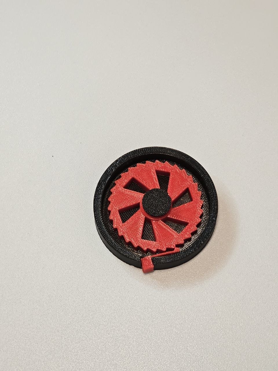 Turbine Fidget — clicking ratchet spinner